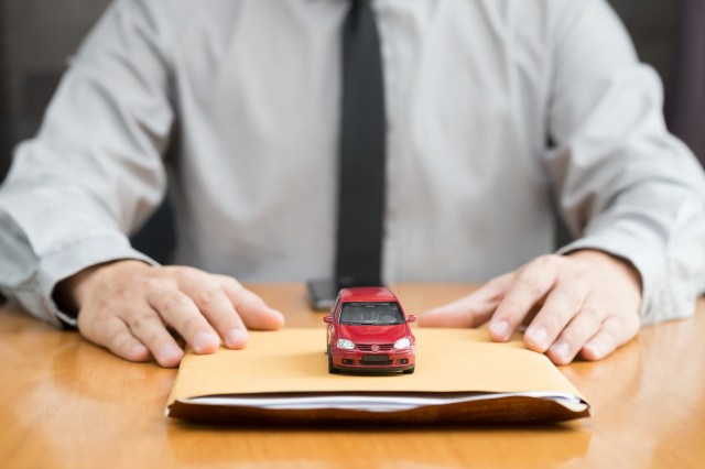 The Ins and Outs of Car Title Transfers: A Step-by-Step Breakdown